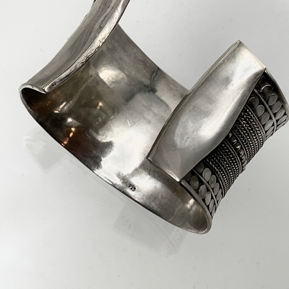 Sterling Silver .925 Cuff Bracelet - Picture 3 of 8